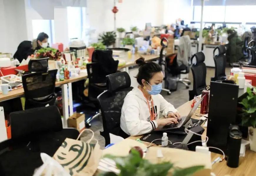 后厂村的网约车司机：听大厂人吐槽，跟他们交友，知道各种秘密