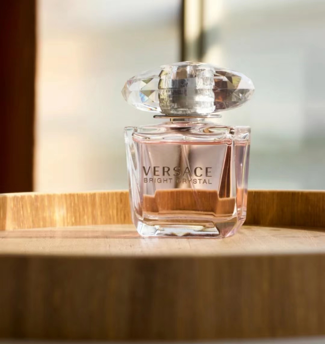 十大公认最好闻的香水女款,十大公认最好闻的女士香水推荐