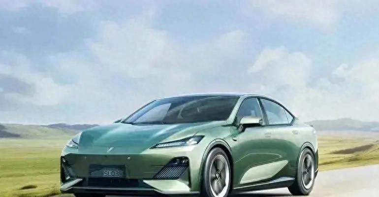 深蓝sl03超级增程尽享驾趣,深蓝sl03趣味体验