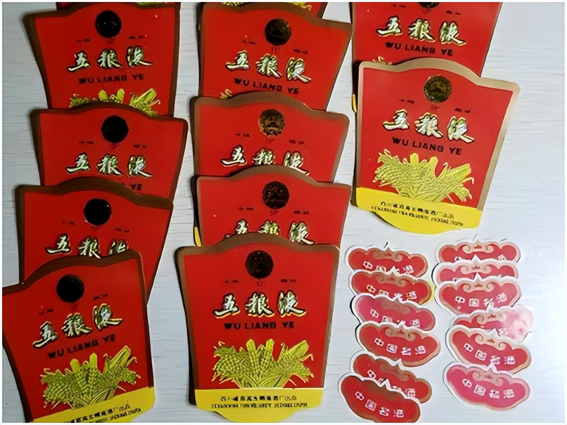 涓虹敓瀛樺拰姊︽兂涓嶆儨浣欏姏,涓轰簡鐢熻鑳屼簳绂讳埂鐧芥墜璧峰