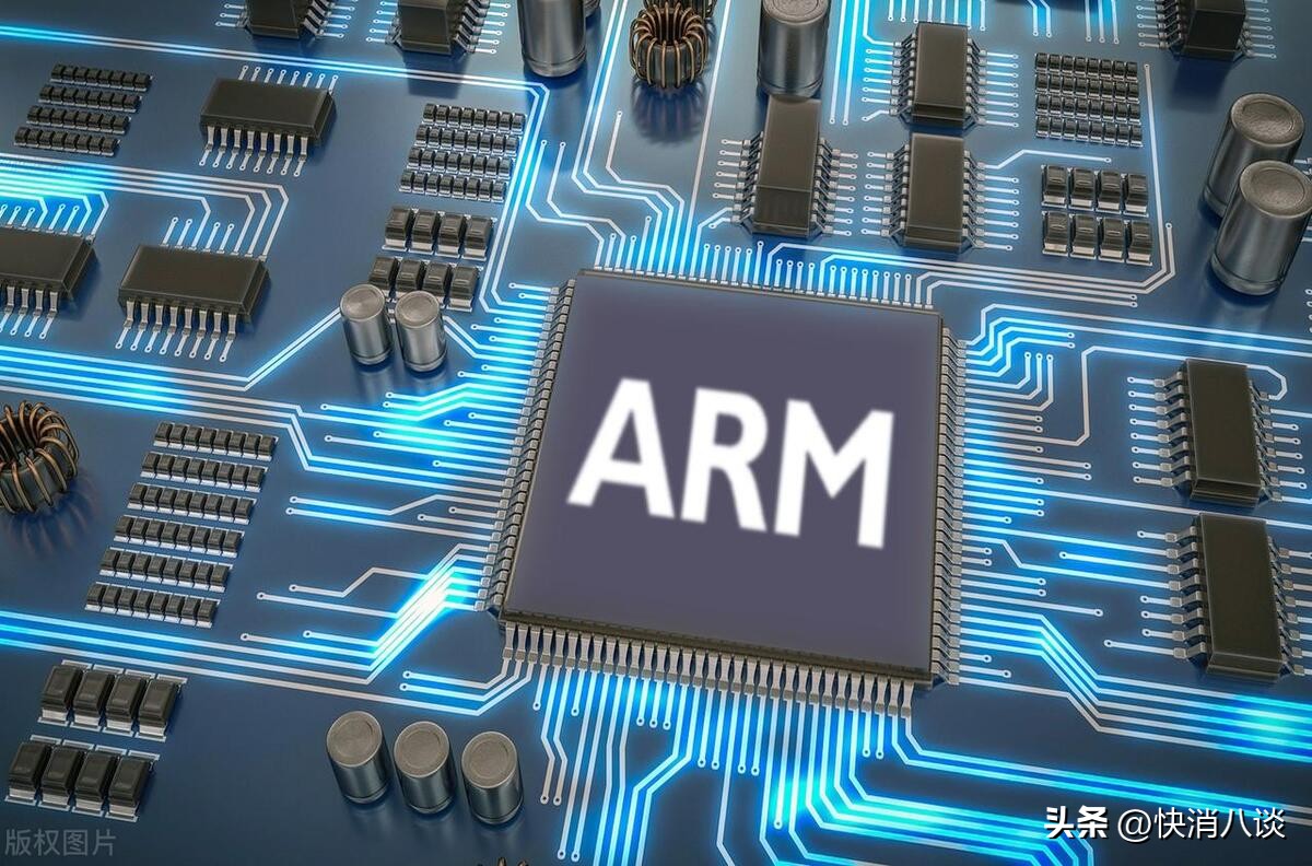 英伟达市值突破万亿美元，比肩苹果、英特尔、亚马逊，有人“碰瓷”有人澄清，“算力革命”价值几何？