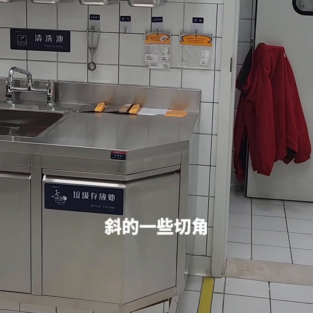 中国厨都-山东餐饮厨具展学习使用更优秀的厨房设备