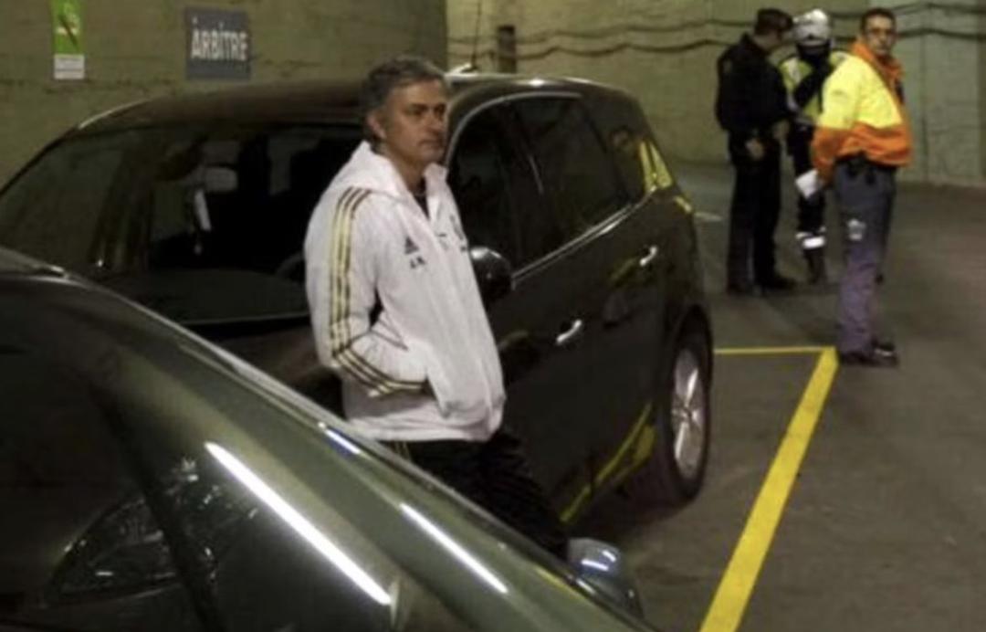 介绍狂人穆里尼奥一生的传奇,狂人日记穆里尼奥