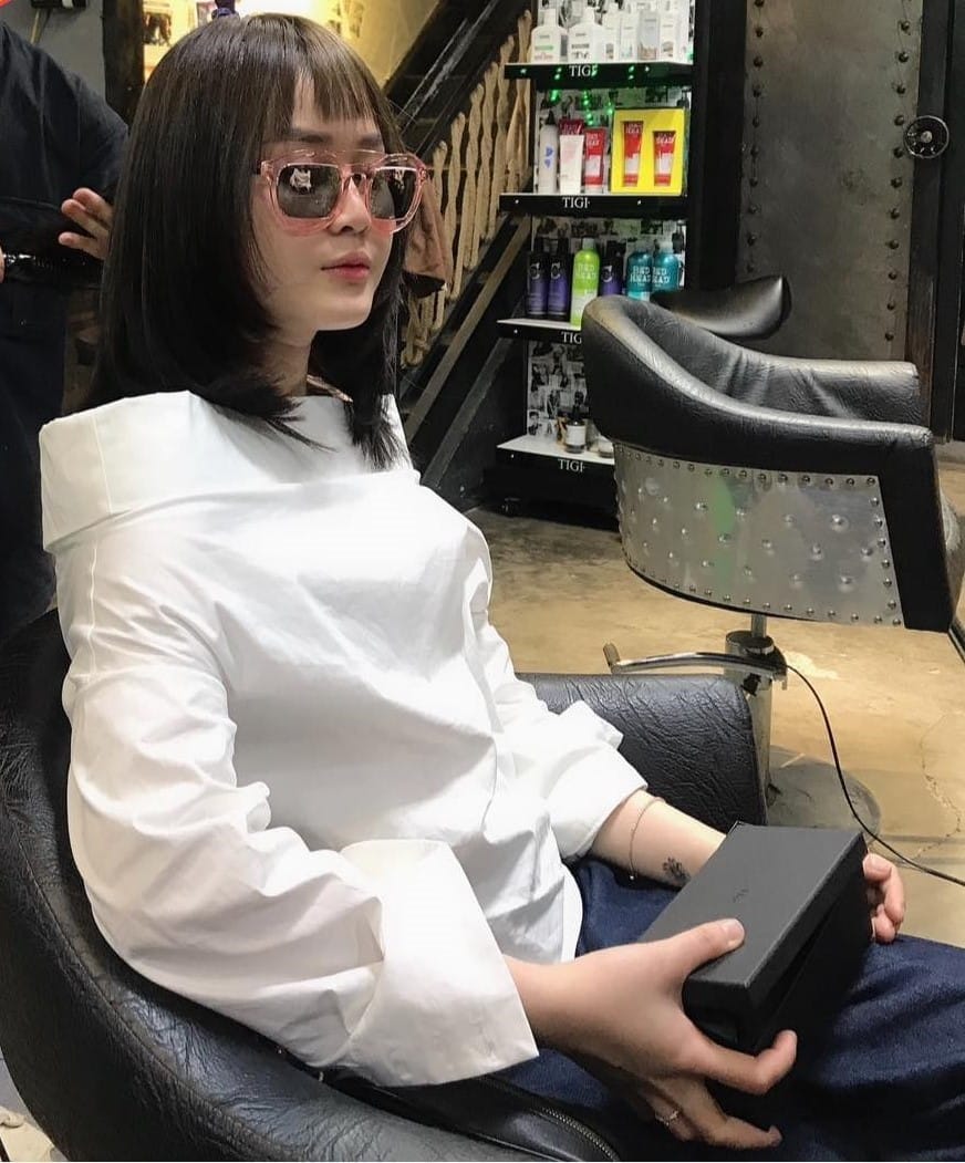 越南农村姑娘骗婚,27岁越南女子假扮富婆