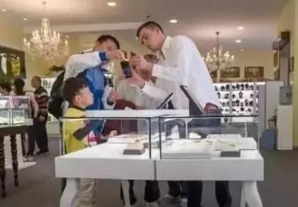 加价30倍专坑中国人？去这个国家不买珠宝也罢