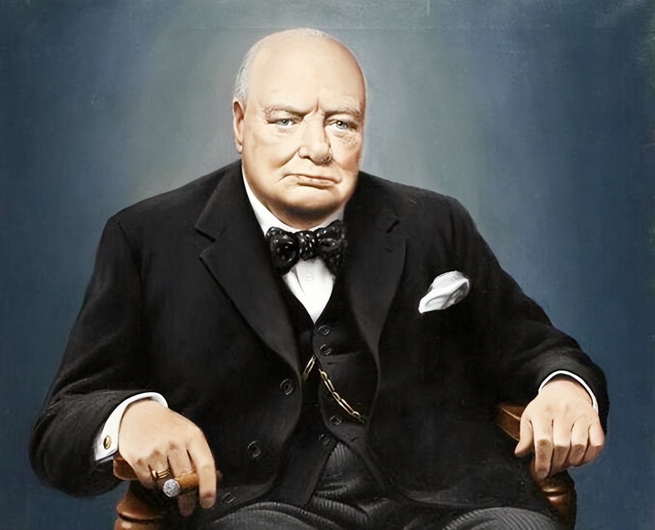 攻入柏林后的苏军,攻入柏林前后死多少苏联人