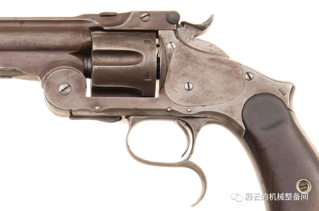 名侦探彩云：江苏常熟居民老宅中挖出的究竟是什么枪？