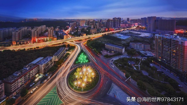 十堰著名产业,十堰是汽车之乡吗