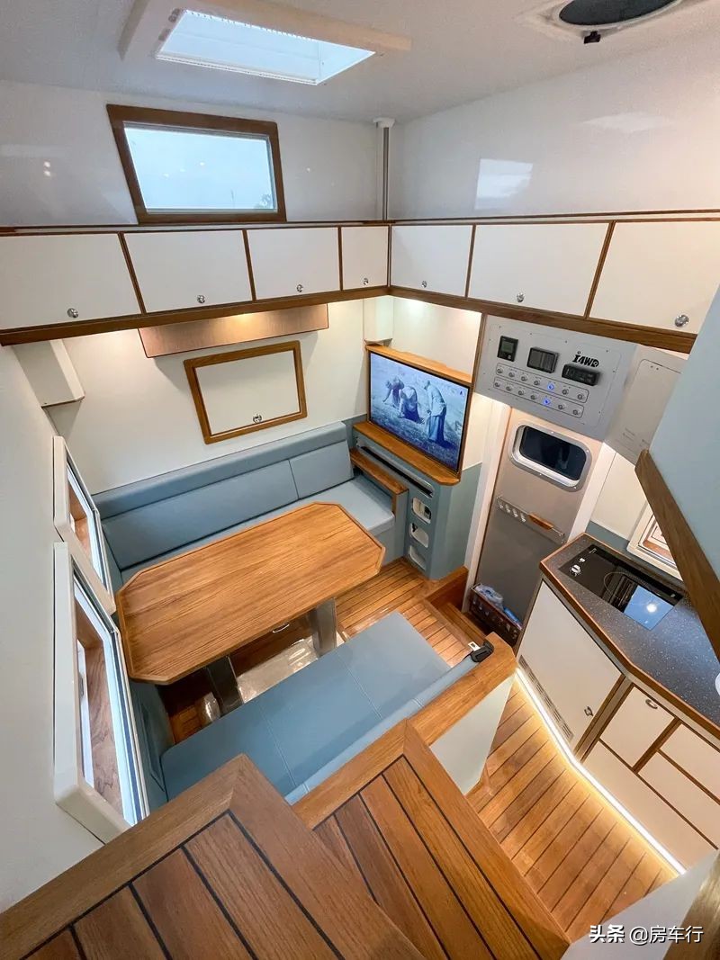 价格低的b级越野房车,顶级超重型越野房车蓝牌