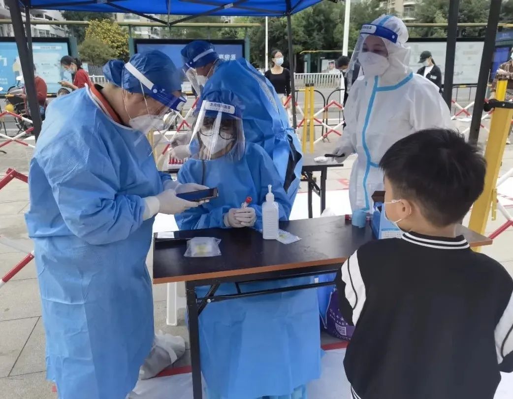 共战疫情企业在行动视频,共克时艰爱心企业助力抗疫一线