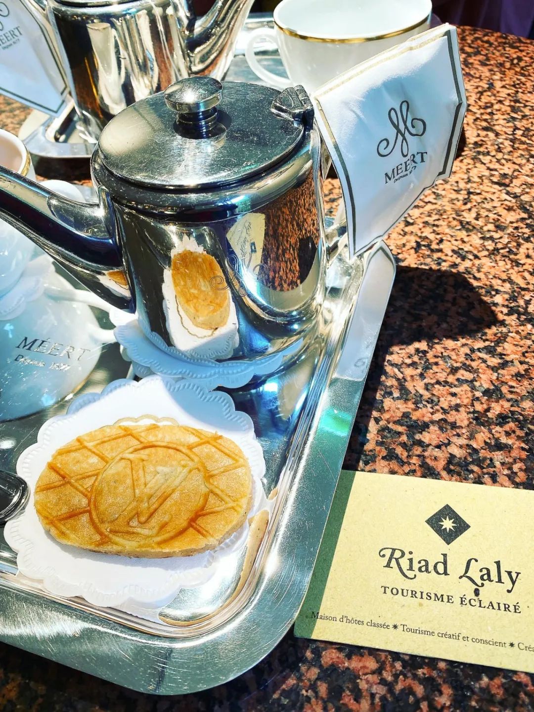 lv全球唯一一家餐厅,lv又出新品了