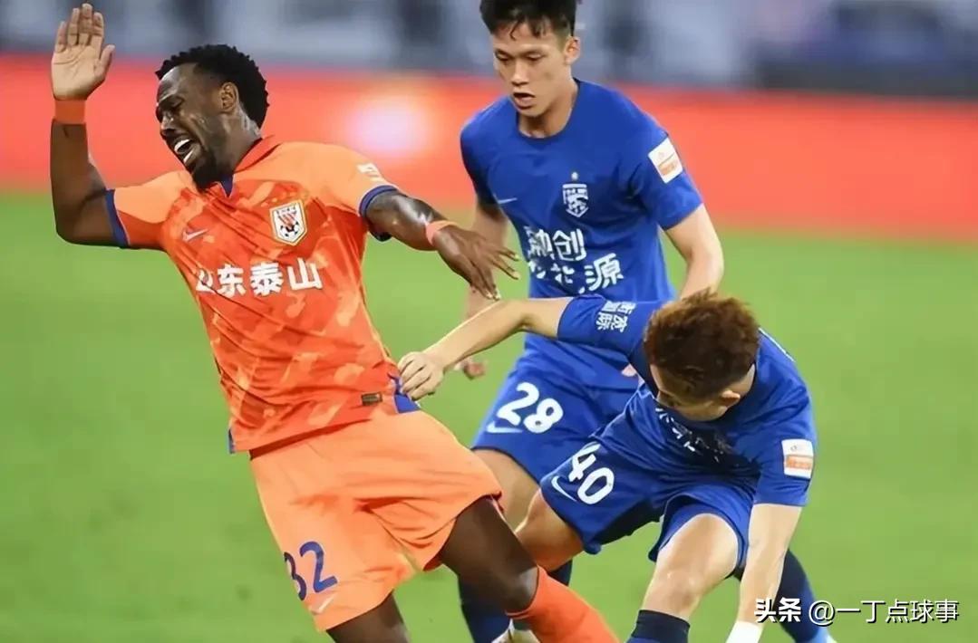 中超：海港3-0津门虎暂登顶,中超最终积分榜三镇榜首海港第四