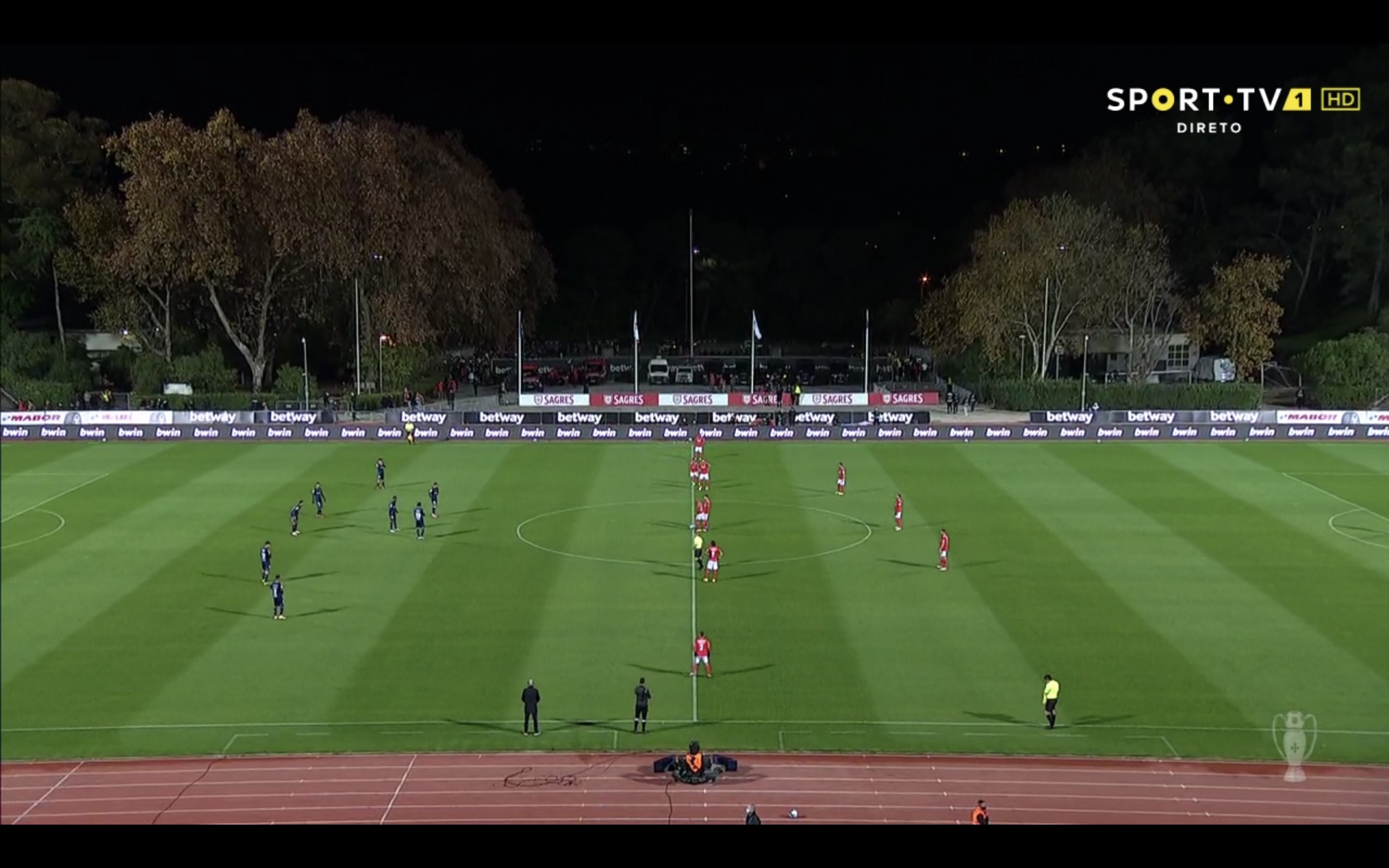 鏂板啝鐥呮瘨闆嗕綋鎰熸煋,钁¤秴鏂板啝