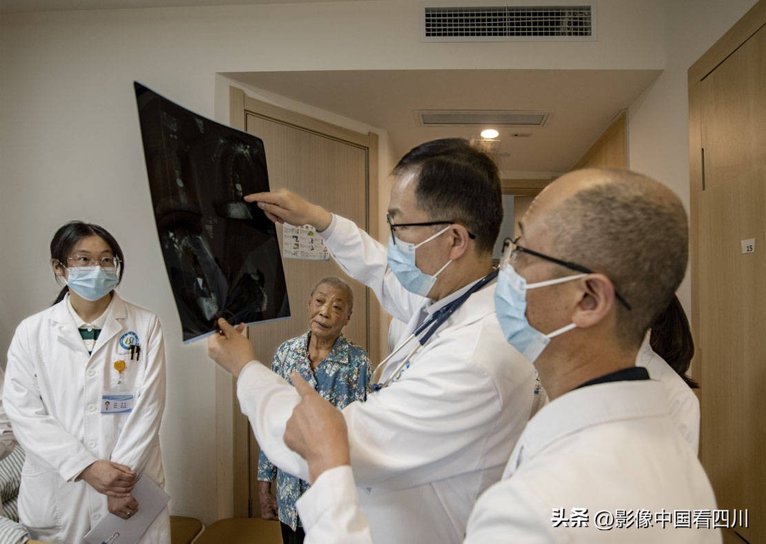 都江堰医院肠胃科,都江堰首嘉医院胃肠镜