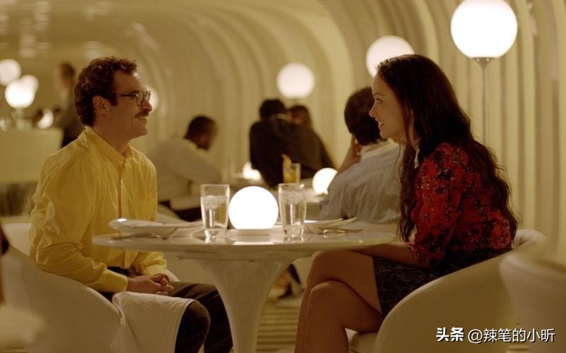 关于人工智能和机器人的科幻电影,人工智能是否能代替人类科幻作文