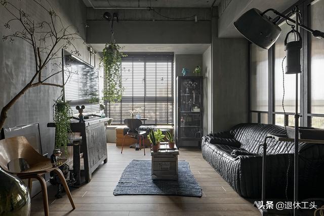 60后夫妻的中古之家，不刷墙不吊顶，也能变身超强艺术空间