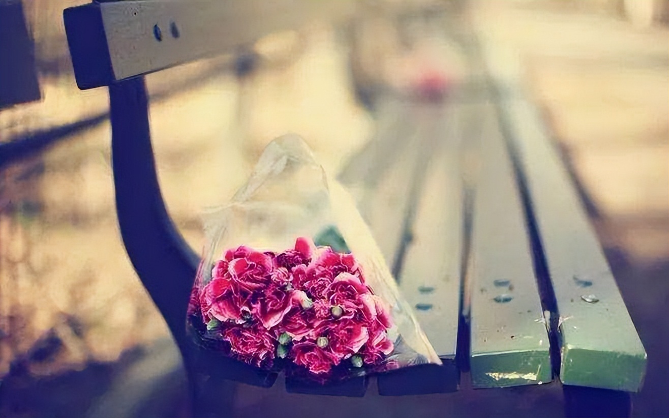 报复一个人最好的行为,任何时候不要撕破脸不要报复