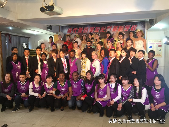 阜阳可靠的影楼化妆培训机构排名,阜阳影楼化妆培训学校推荐