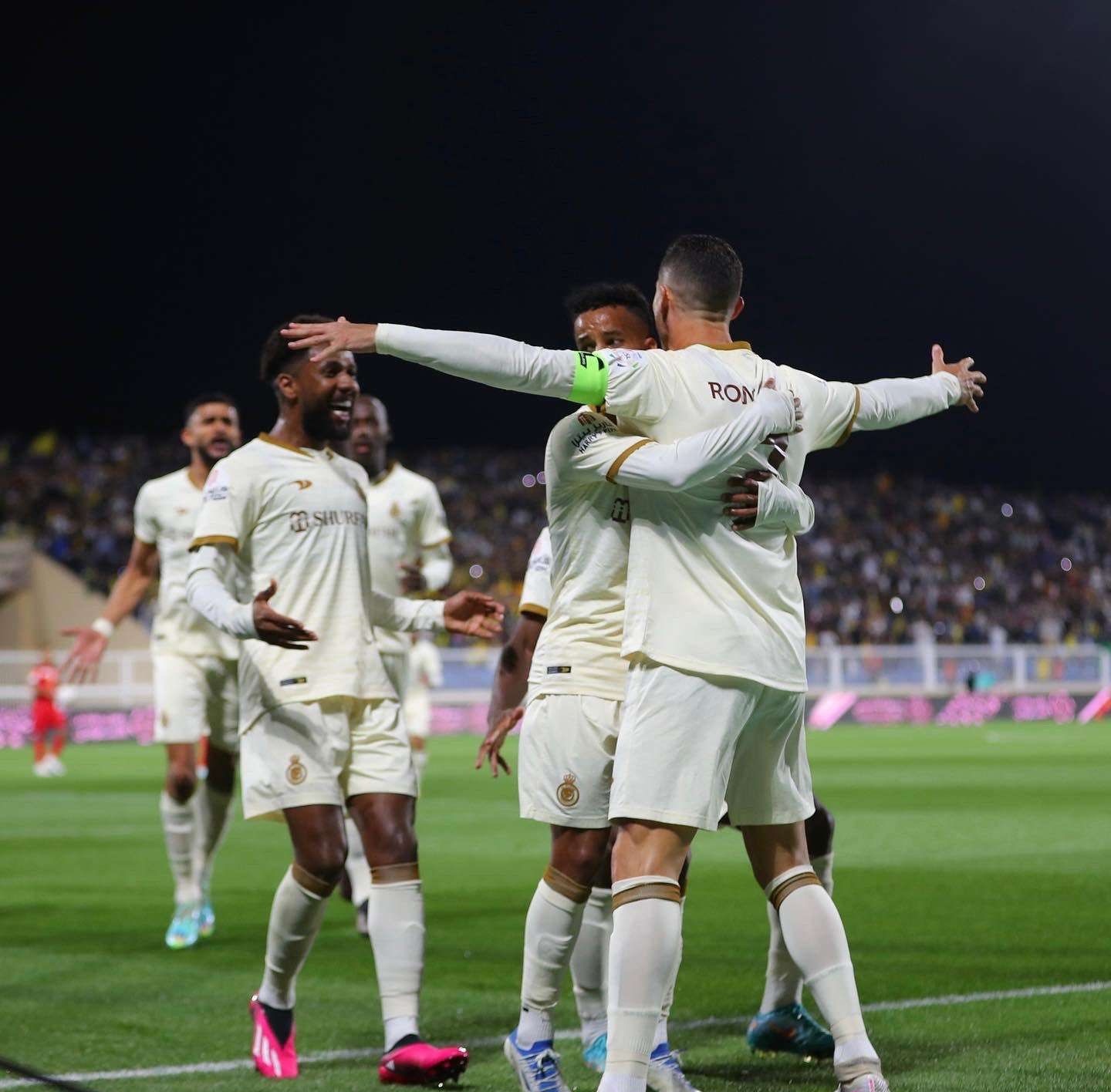 近10年足坛总射手榜c罗力压梅西,沙特联赛c罗首秀和梅西首秀