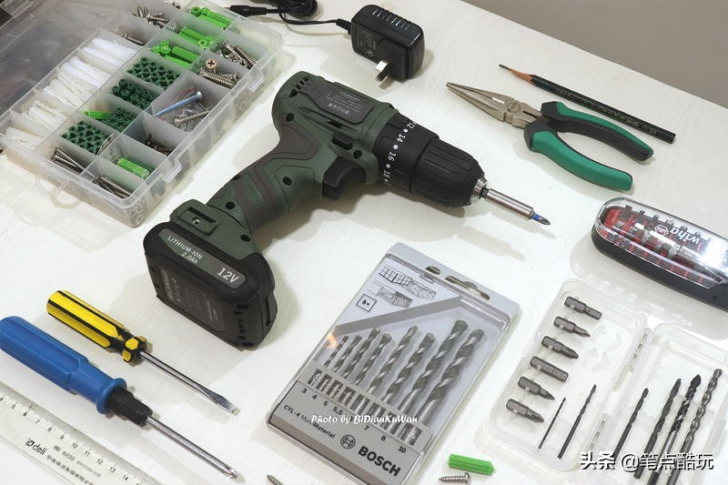无刷冲击锂电钻好不好,无刷锂电钻多功能冲击钻