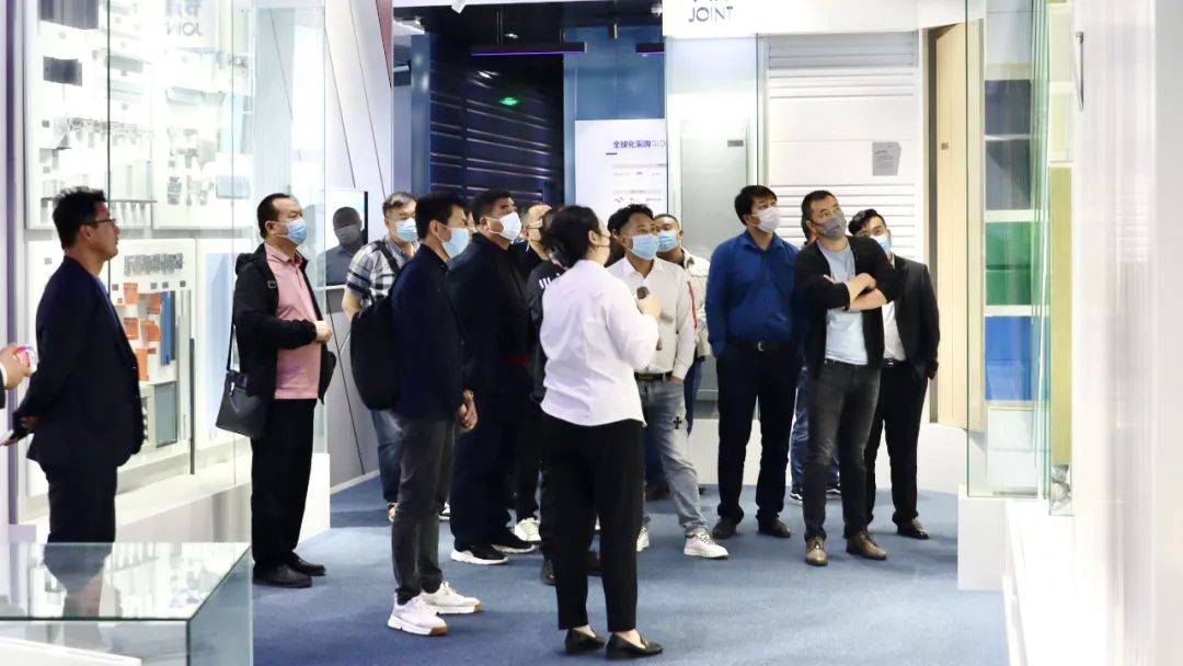 携手并进构筑未来——多维联合集团2022年度安装商大会