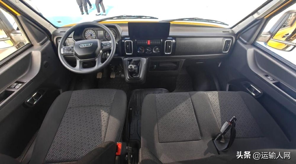 2016款南京依维柯得意车,新款南京依维柯新得意报价