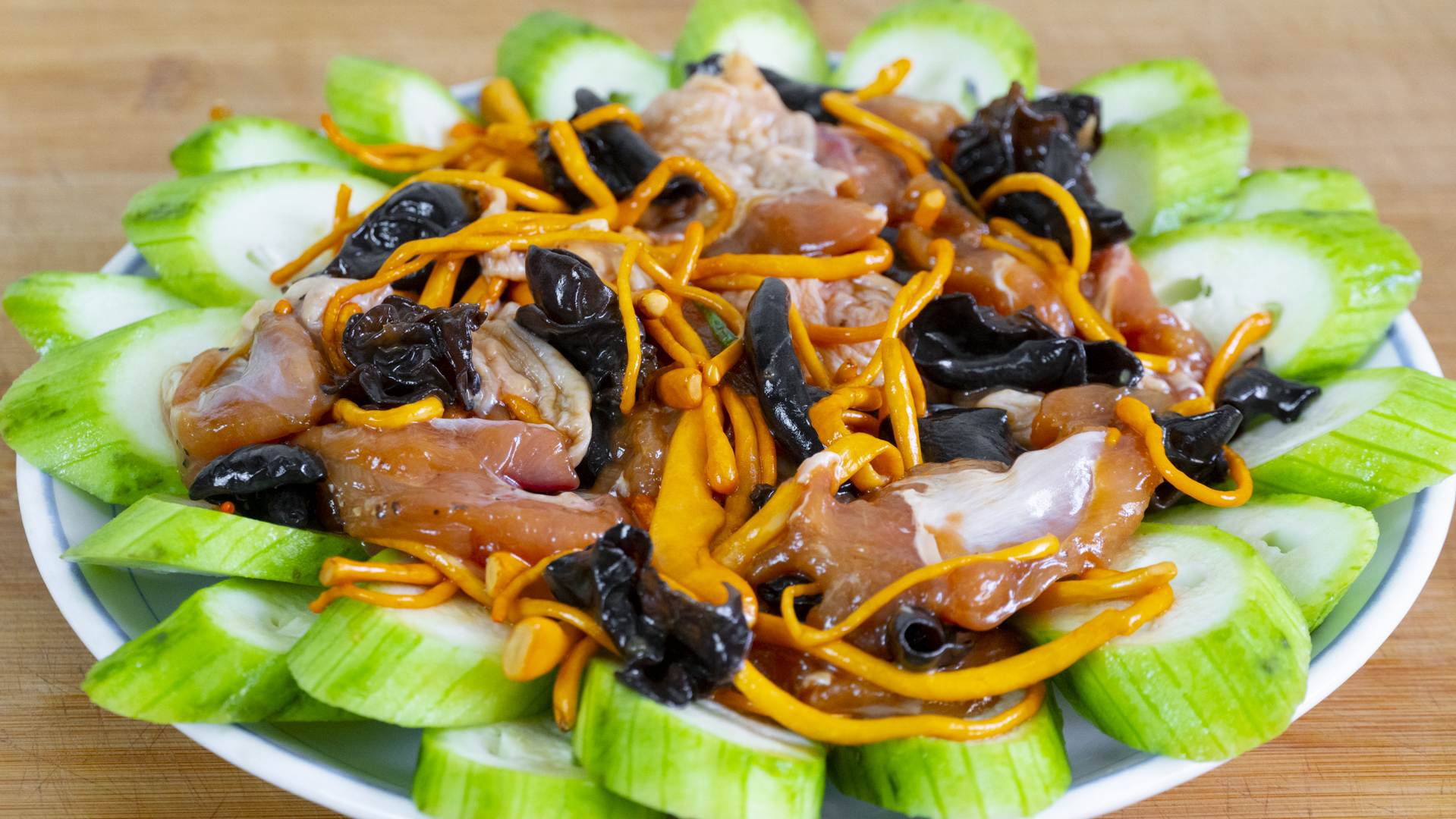 初夏五月吃这些蔬菜就够啦,五月吃什么菜推荐几种应季蔬菜