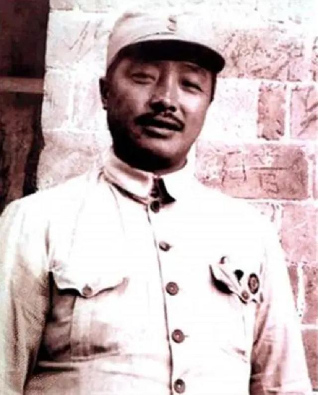 十大元帅里,被毛主席称为“老总”的有三人,他们都是谁?