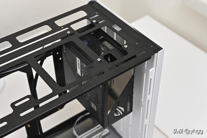 拆解华擎b760m,华擎b760m配合显卡