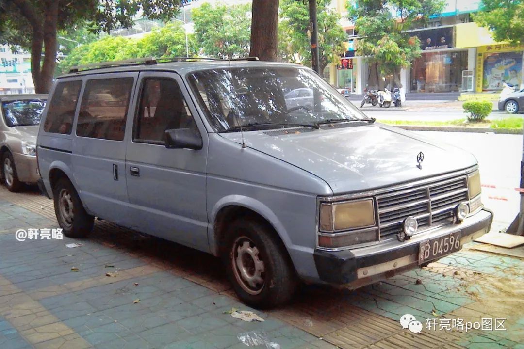 90年代的道奇mpv,道奇老款七座mpv