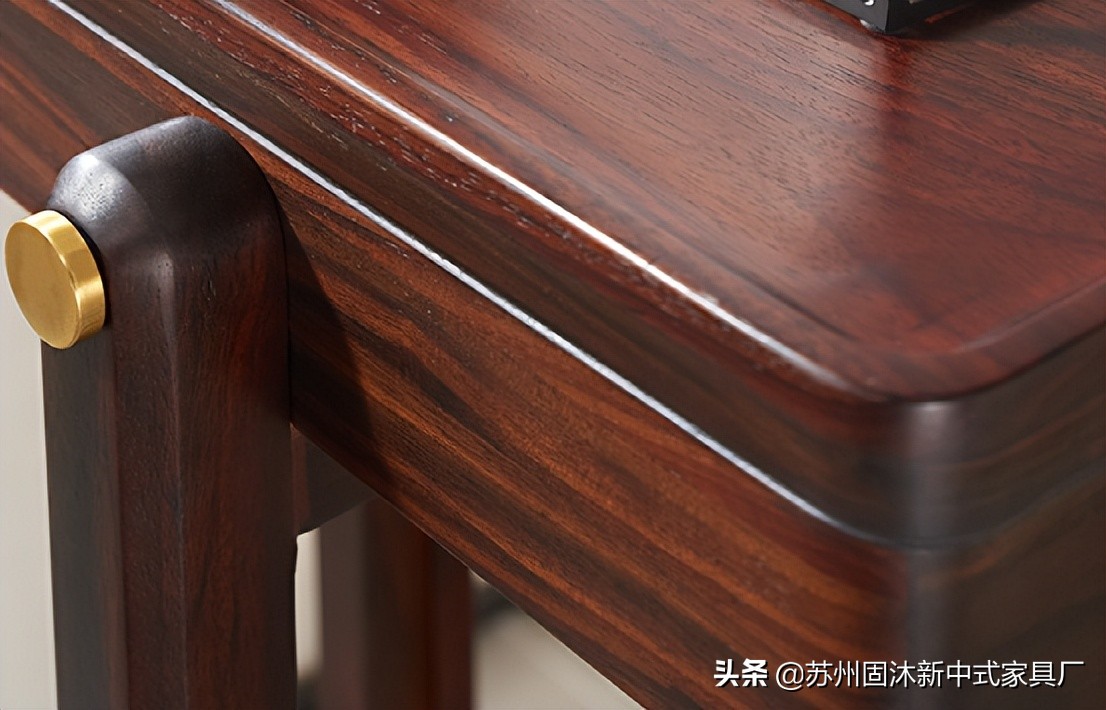 禅意新中式原木大平层,新中式原木禅意软装元素