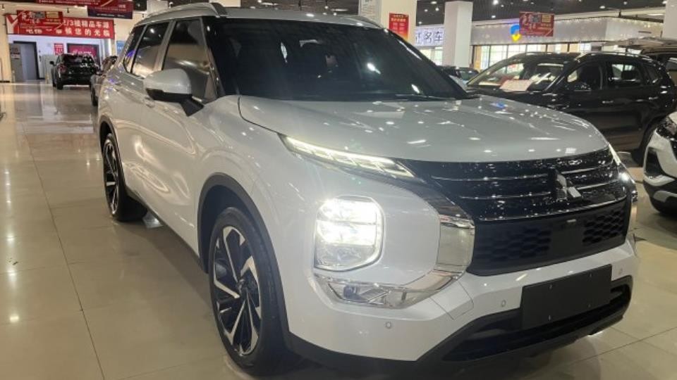 广汽三菱欧蓝德价格可以降4万吗,三菱欧蓝德停产二手车会升值么