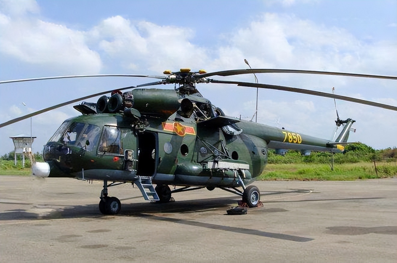 越南空军现役战机合集,越南空军新苏30mk2v战机