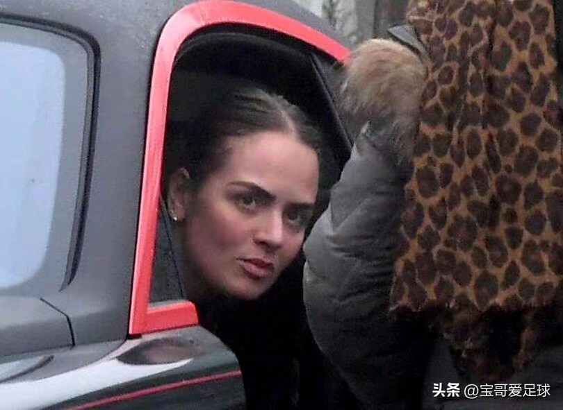 卢卡库女友劳塔罗,劳塔罗婚礼卢卡库去了么