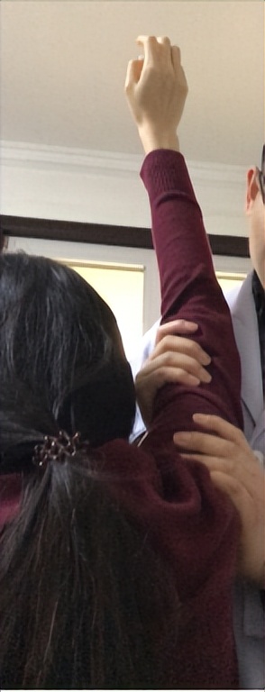 腰椎侧弯腰痛吃什么药,臀肌筋膜炎导致腰椎侧弯