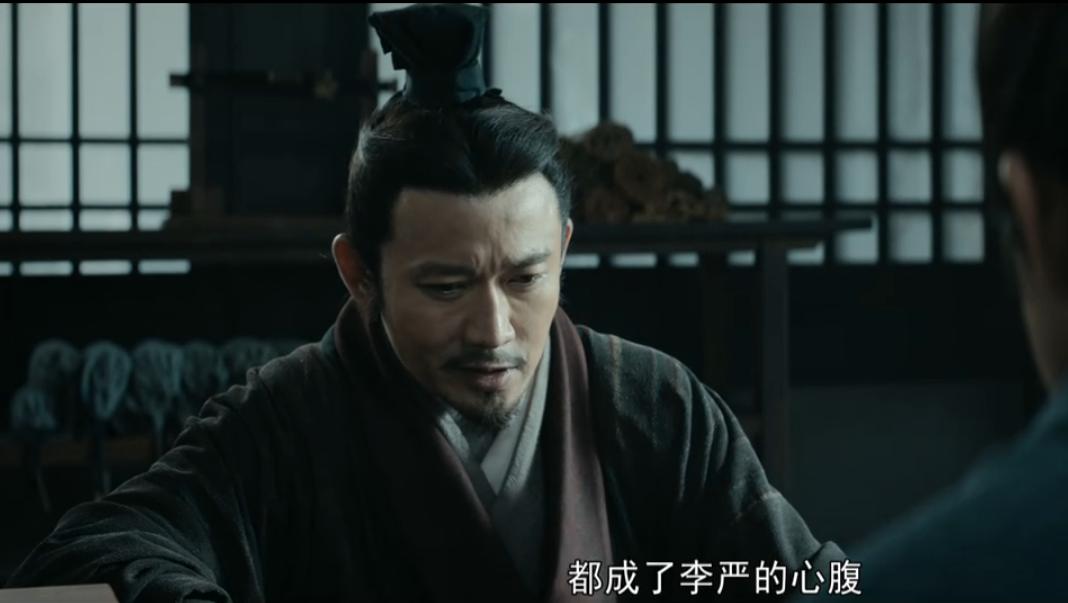 脑子快烧坏了，《风起陇西》上演“谍中谍中谍”，谁是主角？