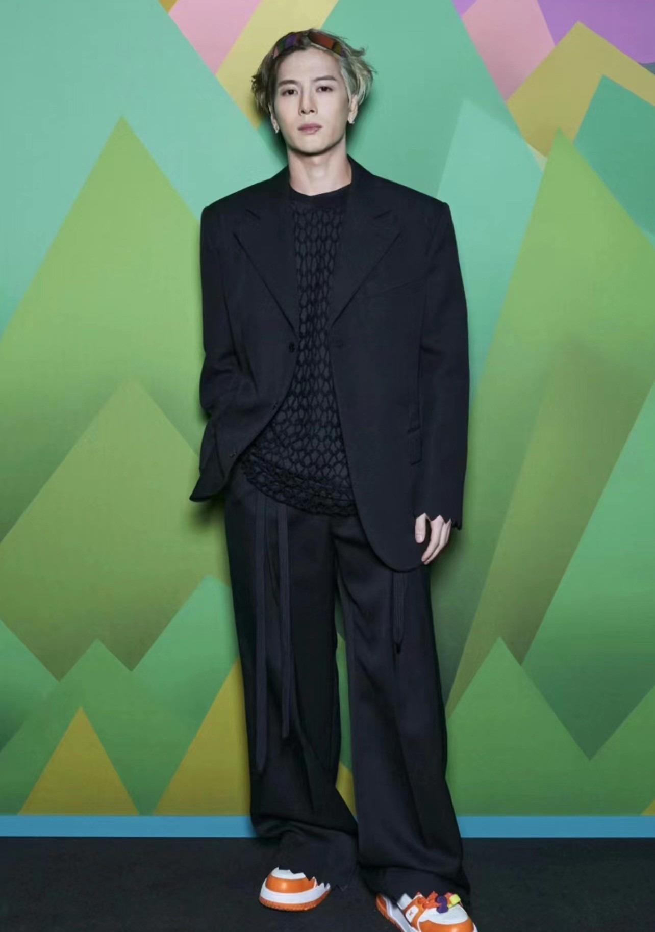 明星同款鞋平价好物,扒一扒明星同款鞋