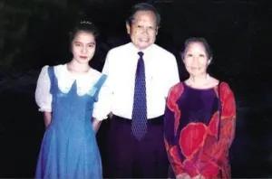 翁帆含泪说出嫁给杨振宁的缘由,翁帆说出了当时嫁给杨振宁的原因