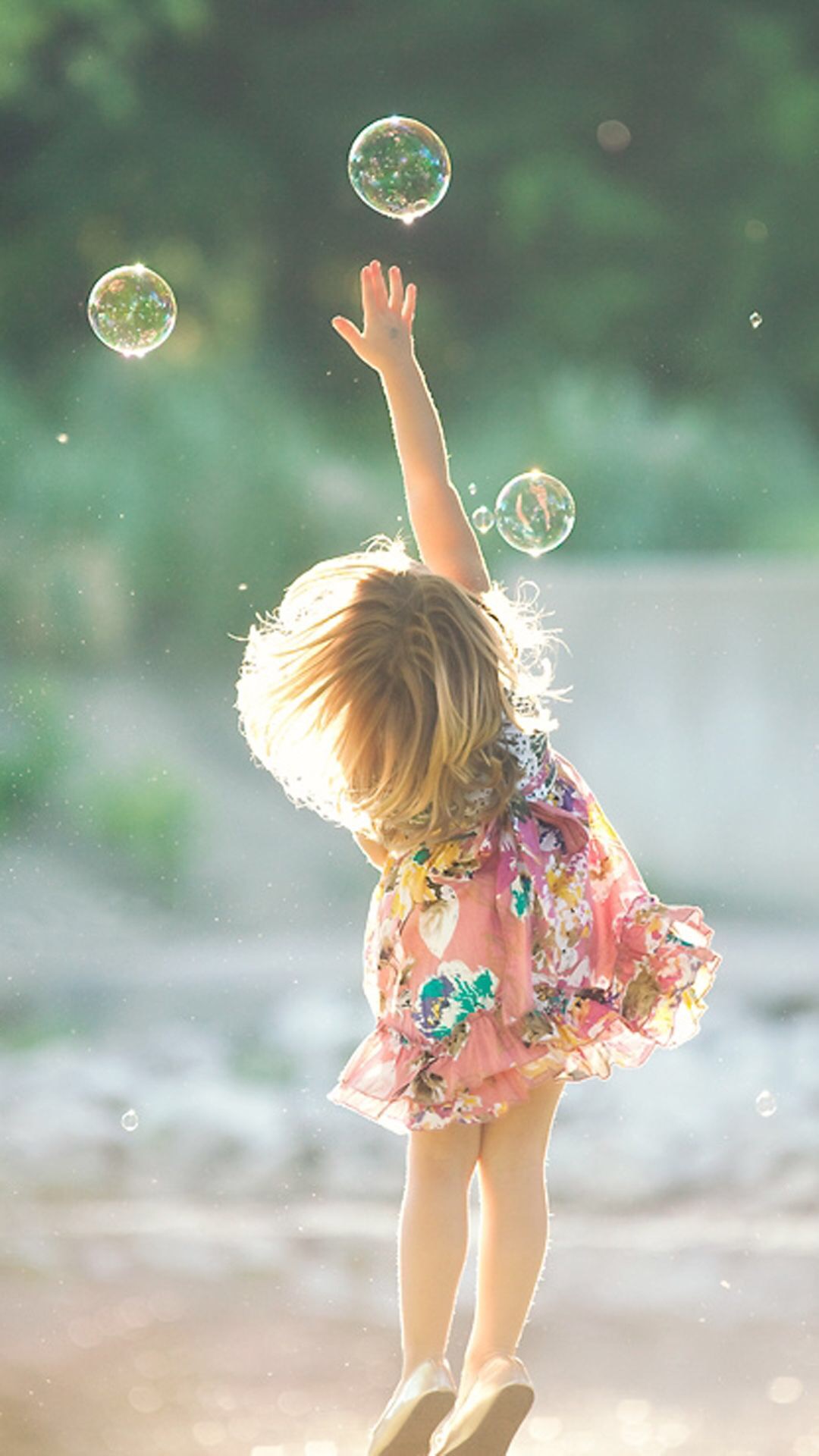 浅色壁纸高清图片花,超仙闺蜜壁纸动漫紫色和粉色