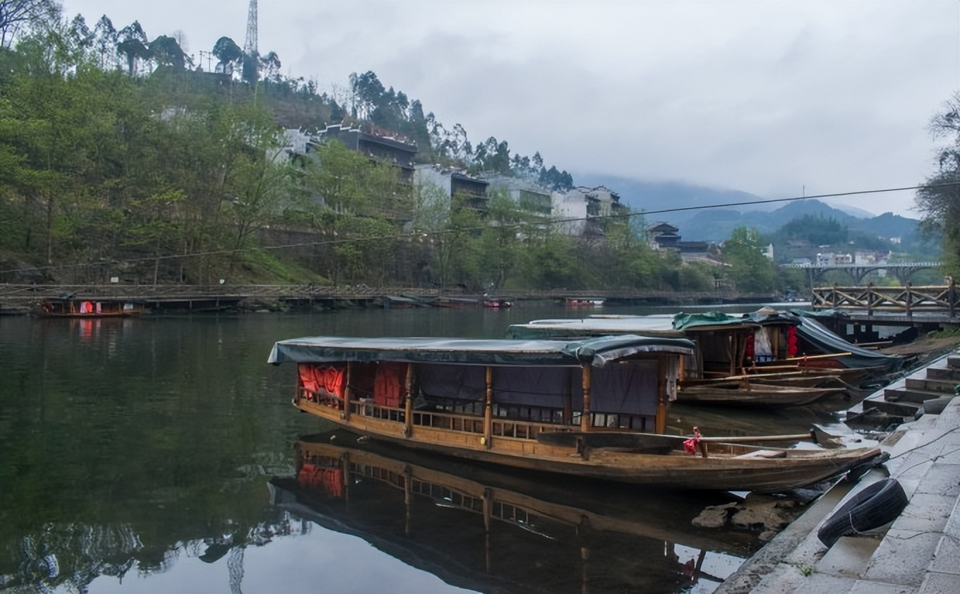 凤凰湘西看古城,湘西游之凤凰古城