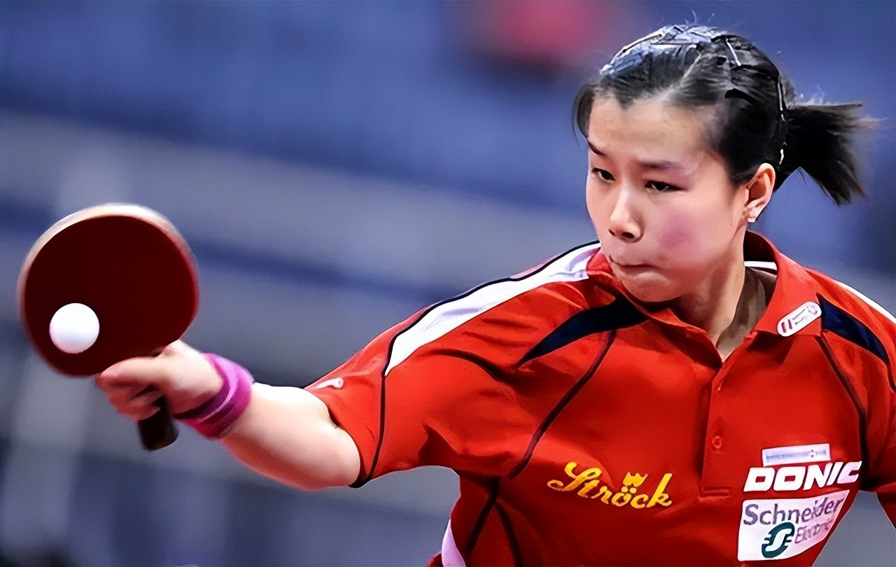 国乒前功勋教练王楠矛盾,女乒王楠