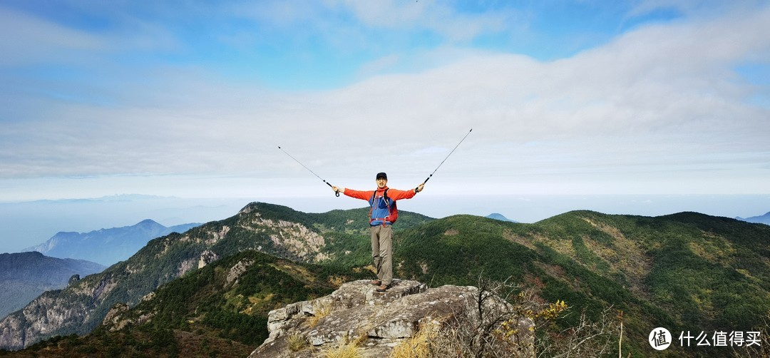 去登山选择哪些装备比较好,北疆徒步雪原必备装备