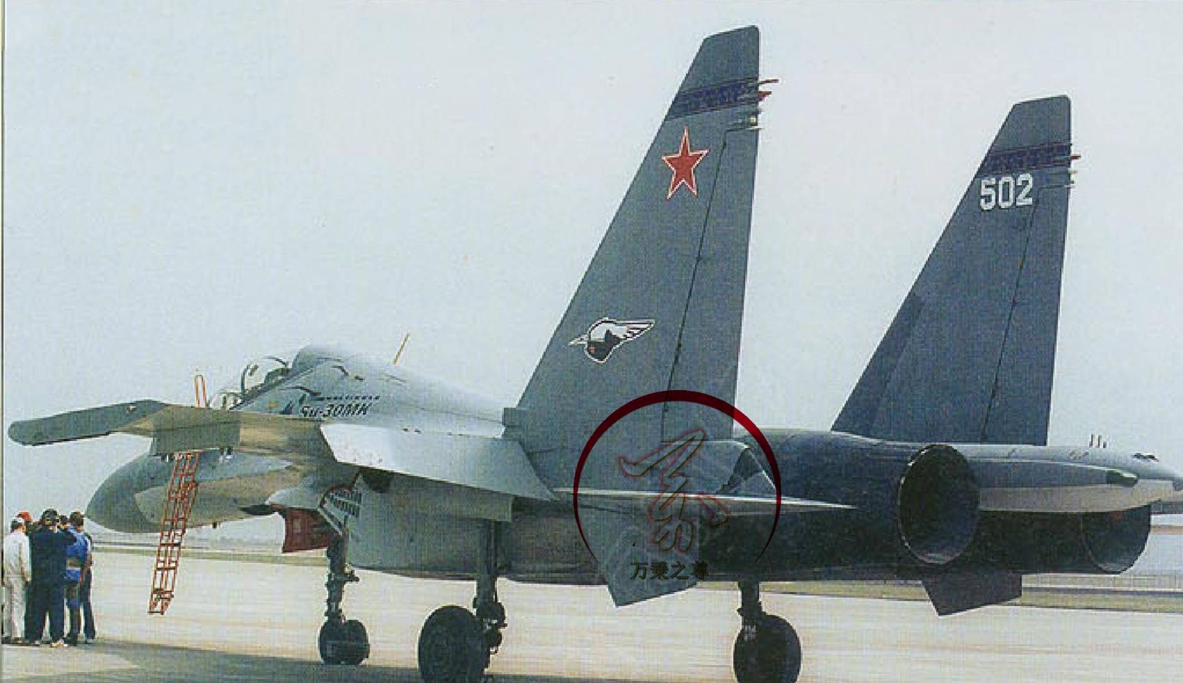 歼11战斗机发展史,歼11战斗机对比苏27战斗机