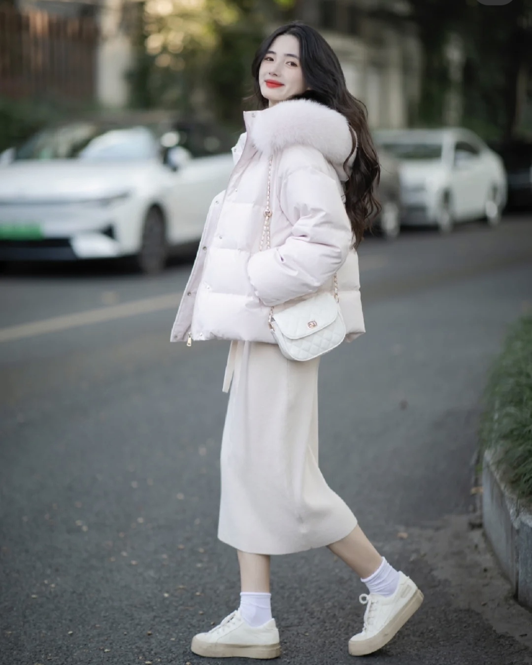 穿羽绒服如何搭配内搭,羽绒服怎么穿搭才好看