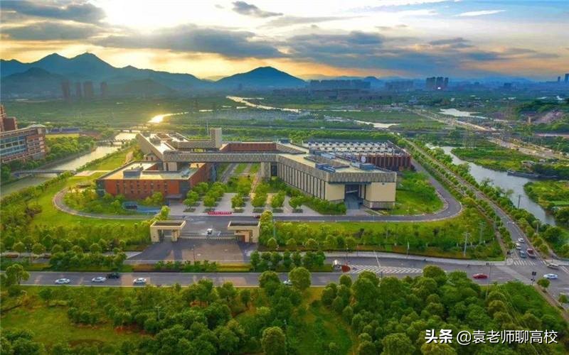浙江工业大学与宁波大学哪个好,宁波大学和温州医科大学