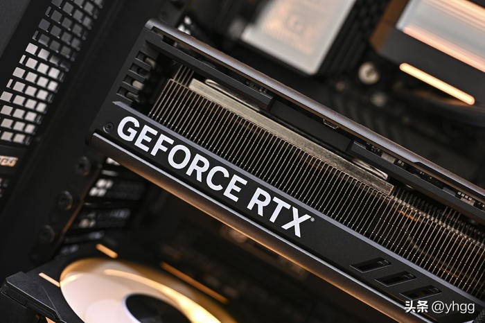 黑金全塔海景房——ROGZ790HERO+4080猛禽+追风者NV7装机展示