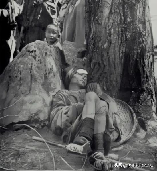 罕见晚清老照片被押赴菜市口,晚清妇女照片