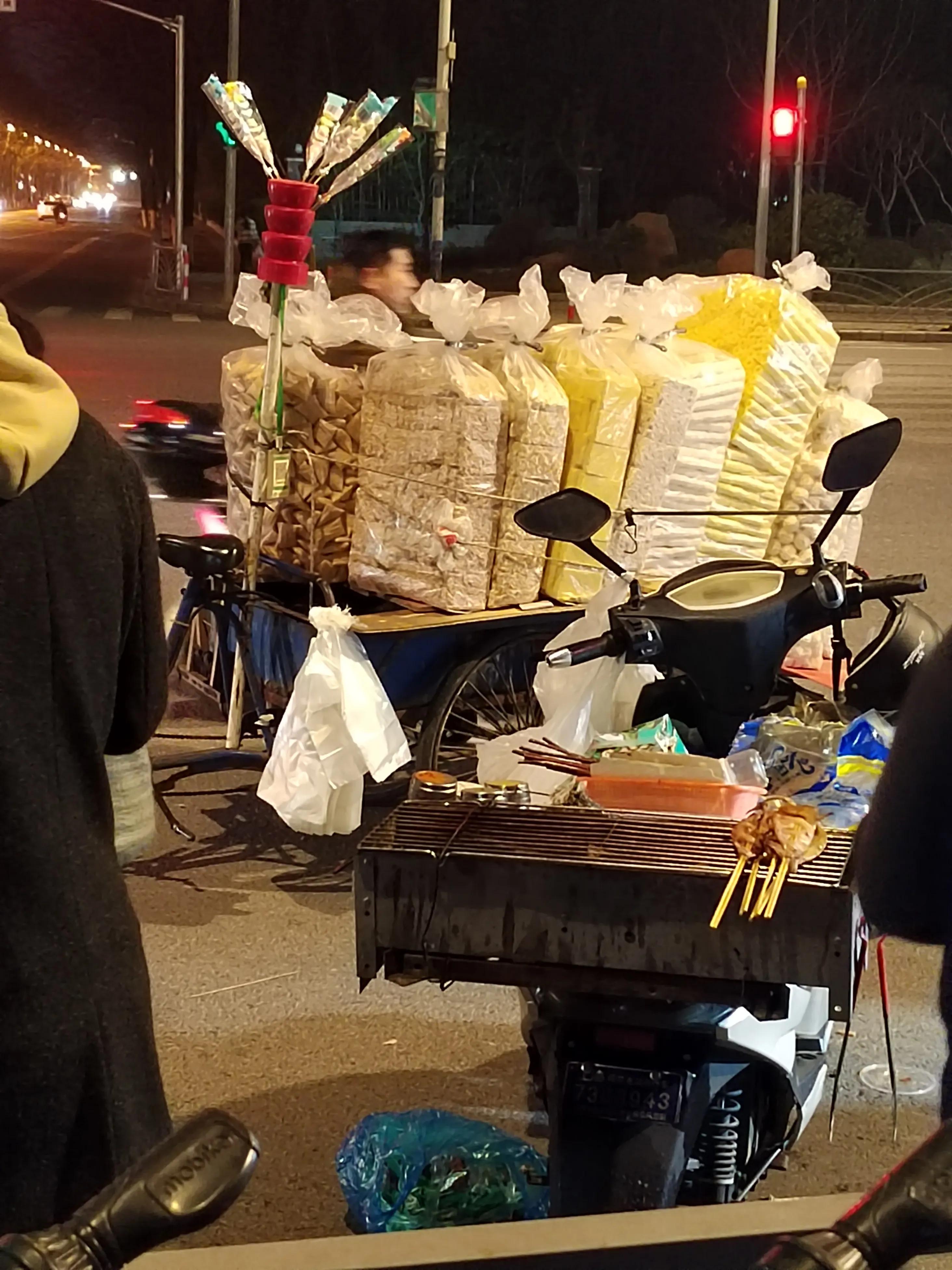 不起眼的暴利街边小生意,不起眼的小店月入几万