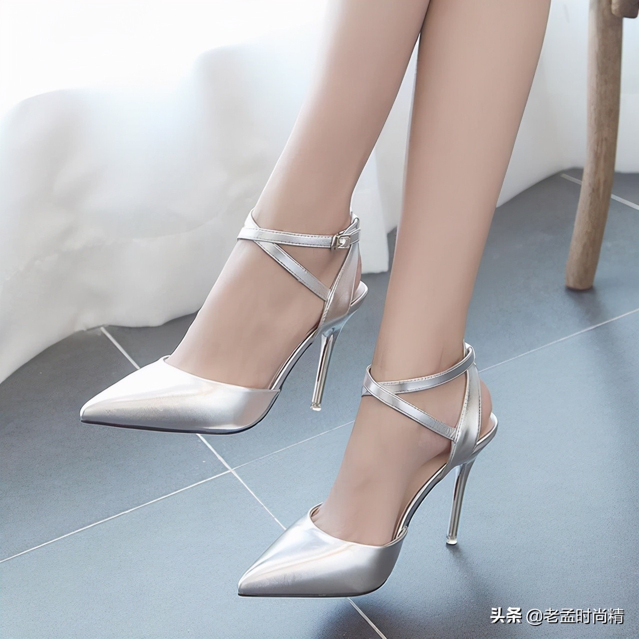 猫跟鞋减龄,猫跟鞋穿出女人的气质