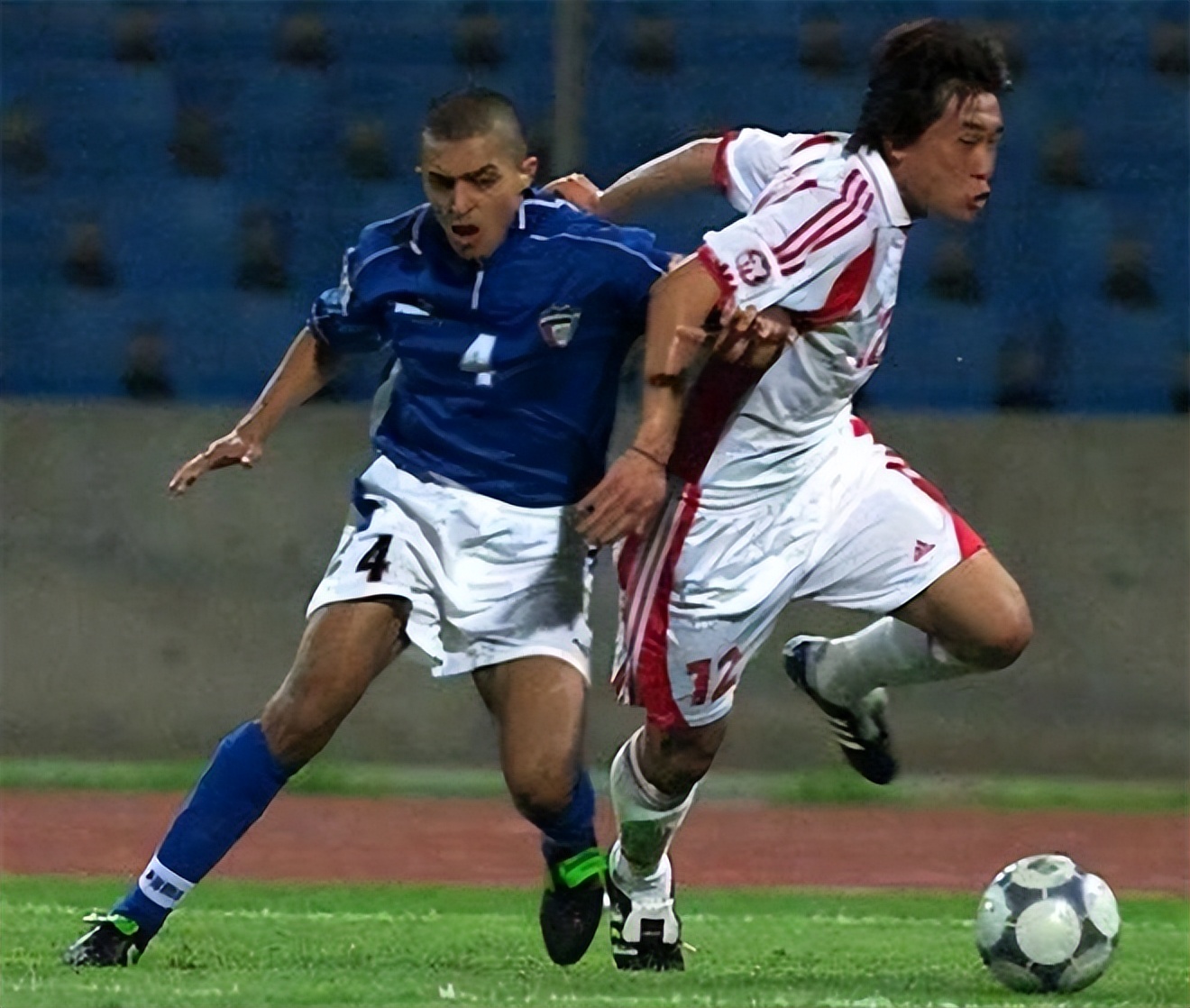 从中国足球先生到申花鸡肋，快马在中超不得志，却成罗马里奥队友